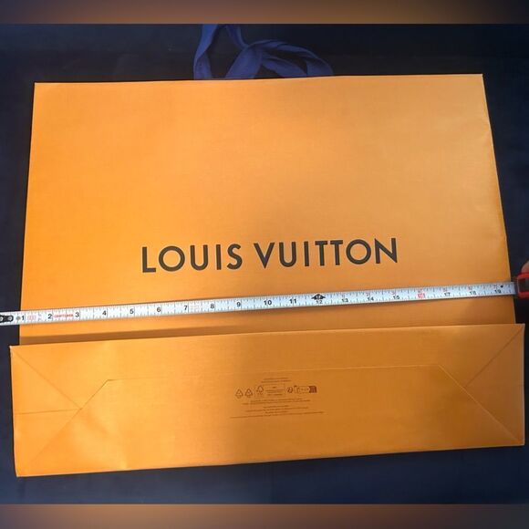 Louis Vuitton handle bag - Picture 2 of 3